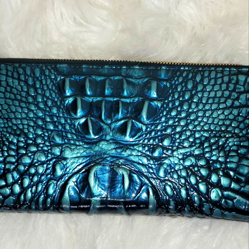 Brahmin Skylar wallet